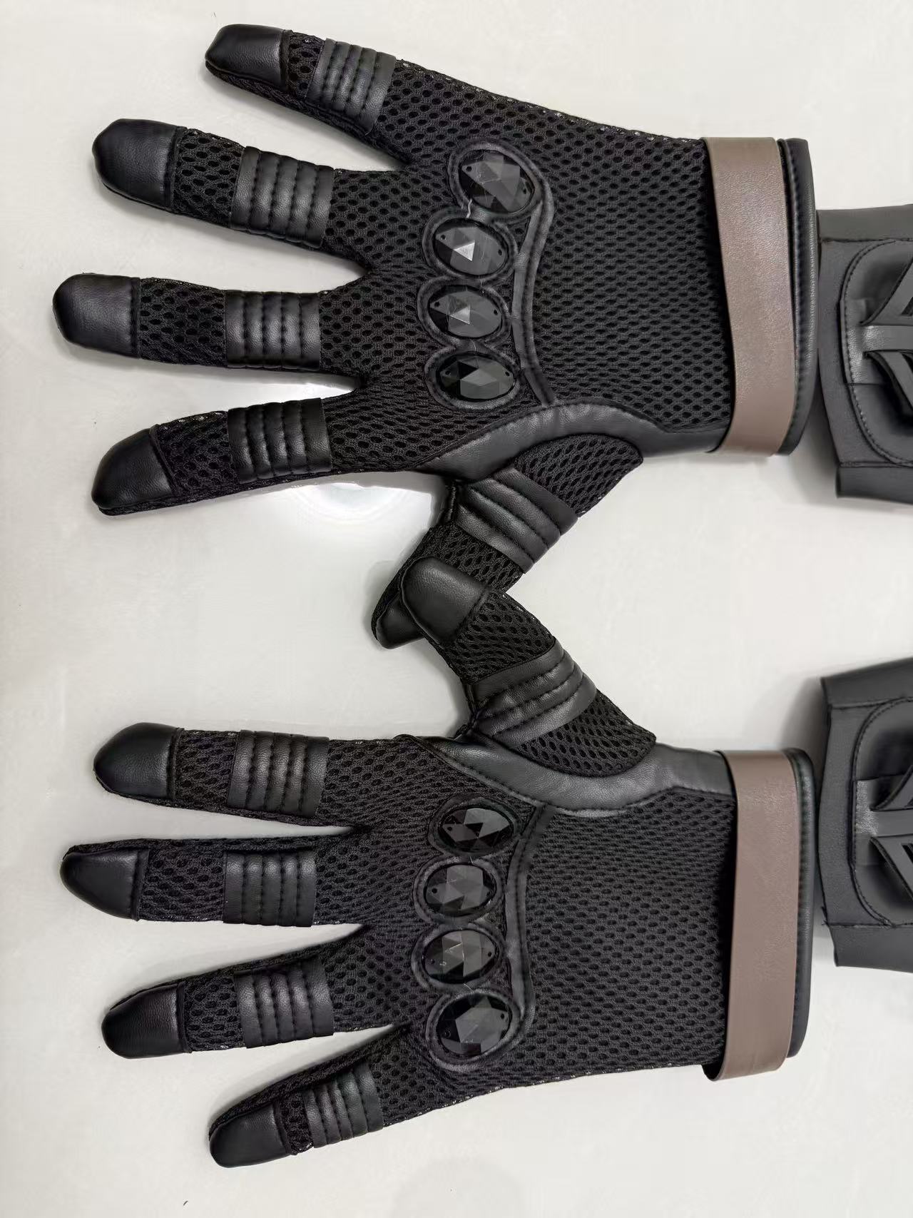 ชุดคอสเพลย์บรูซสำหรับผู้ใหญ่ ถ - Men'S Fashion Gloves บทวิจารณ์และราคา